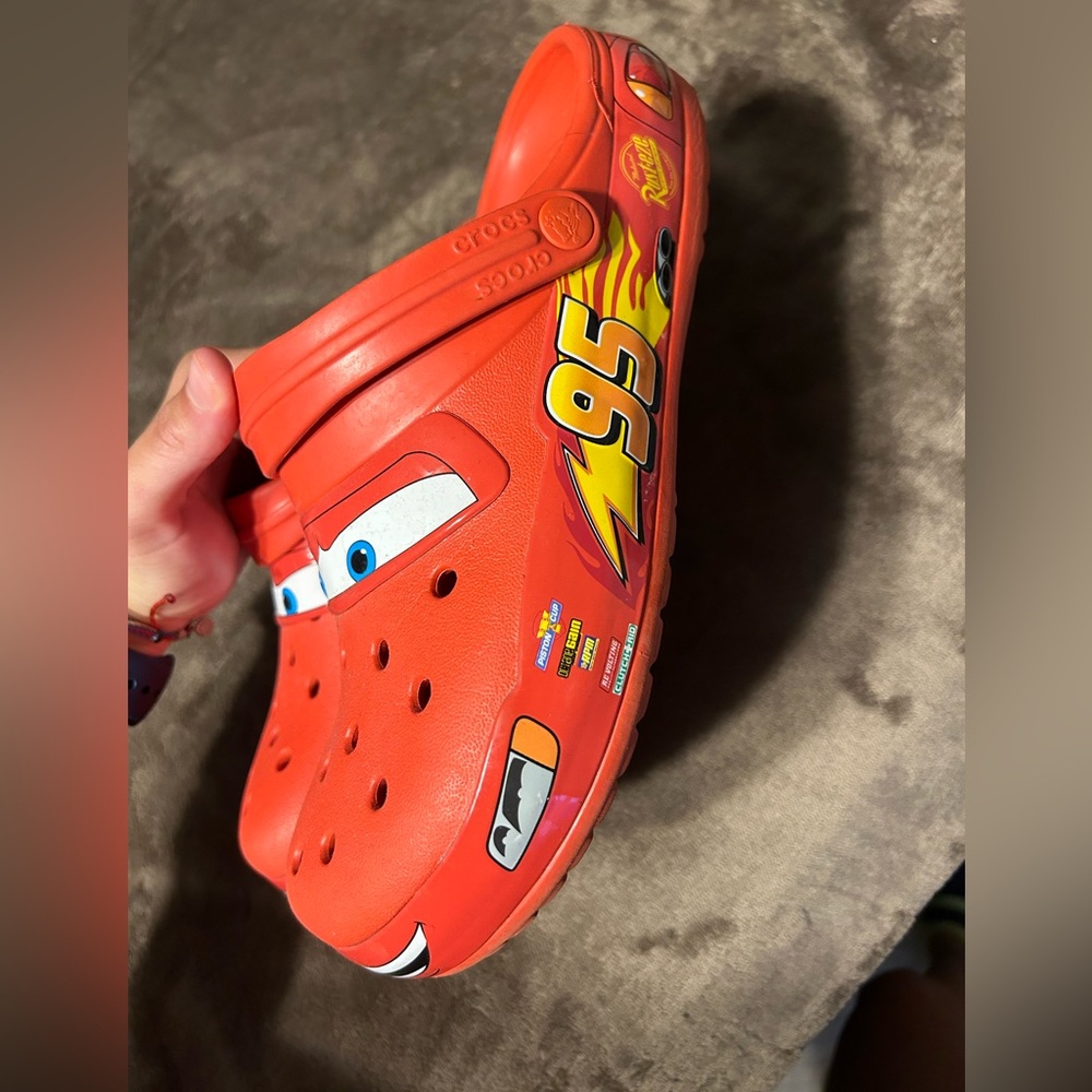 Limited edition Lightning mcqueen light up crocs- good condition